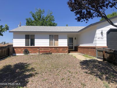 4532 N Duke Dr