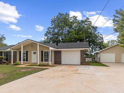107 Woodcliff Rd