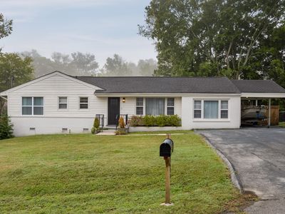 3612 Altamira Dr