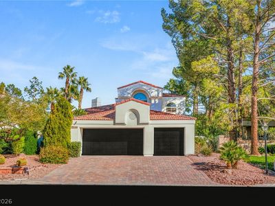 2104 Inverness Dr