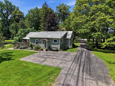 N4694 Lakeshore DRIVE