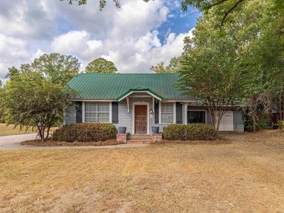 162 Pecan St