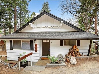 Property at 628 Rose Ln, Twin Peaks, CA