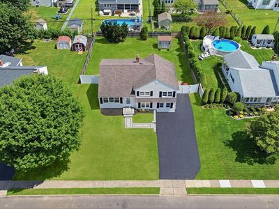 993 Riviera Rd