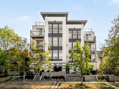 1738 N Franklin Street #4D