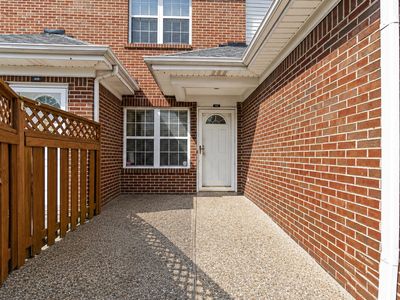 Property at 402 Blue Rose Ct, Blue Ridge Manor, KY