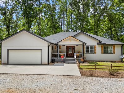 325 Falcons Nest Rd