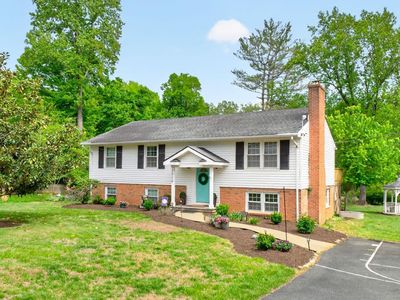 2520 Huntington Rd