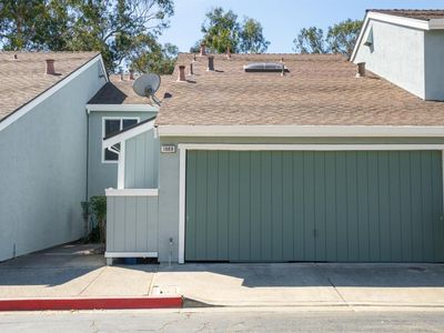 1889 Chantilly Lane