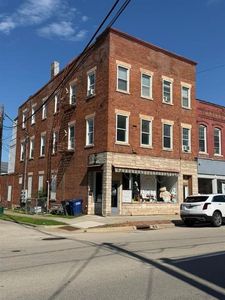 1876 Central Ave