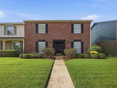 5945 Townhouse Ln