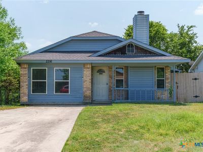 2216 Cimmaron Dr