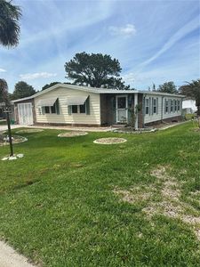 907 Orchid St