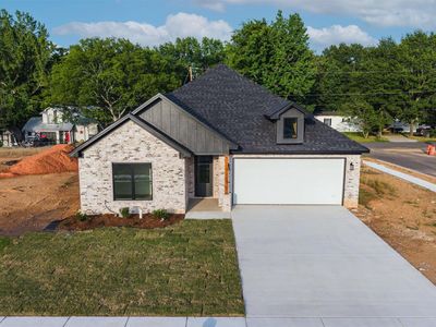 109 Fitzgerald Dr