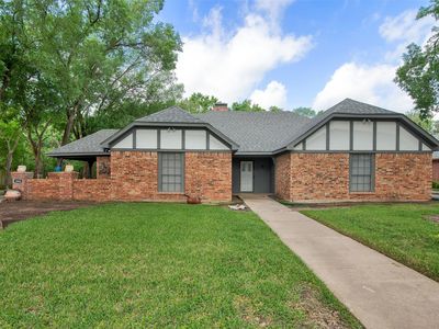 1802-1804 Archer Dr