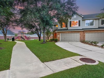 5403 Canyon Hollow Dr