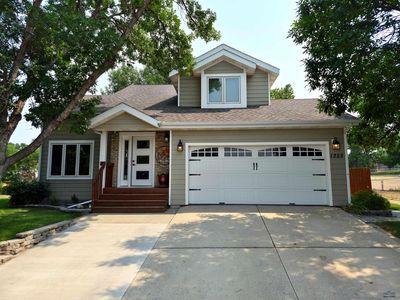 1225 Clover Ridge Ct
