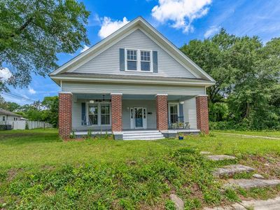 309 N Adair St