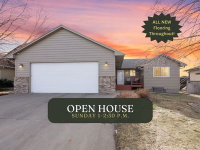 7525 W Stoney Creek St