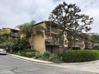 214 Via Robina APT 4