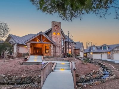 3249 Camino Hermanos