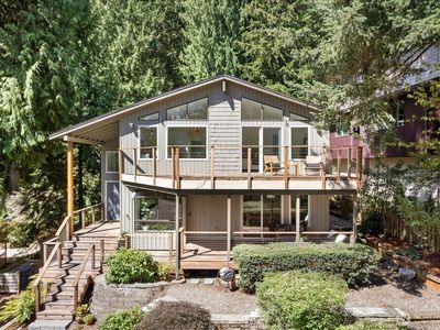 2035 West Lake Sammamish Parkway SE