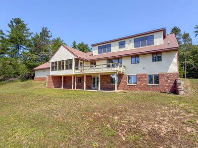3185 Michigan Shores Rd