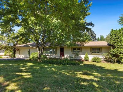 2770 W Lake Rd