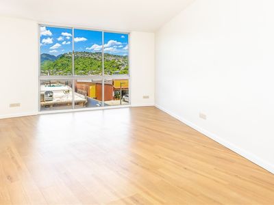 1139 9th Ave APT 304
