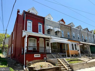 447 Linden St