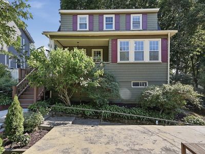 109 1/2 Franklin St