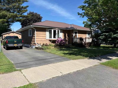 312 Saint Lawrence Ave