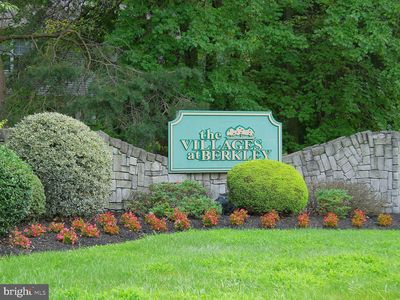 1077 Tristram Cir