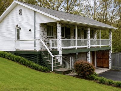 272 Neyhart Rd
