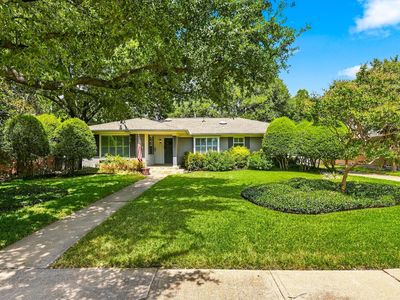 3509 Waldorf Dr