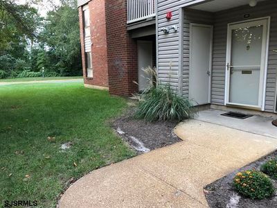 301 Meadowbrook Dr #301MB
