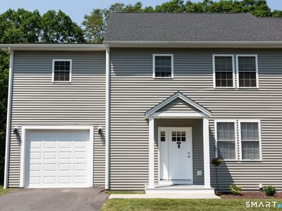 209 Winding Hollow Road