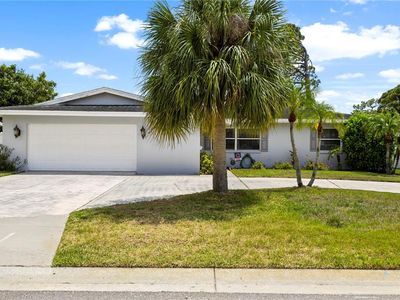 1930 74th Ave N
