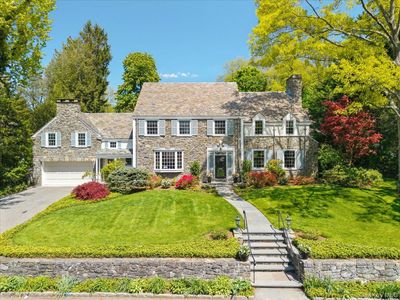14 Bonnie Briar Lane