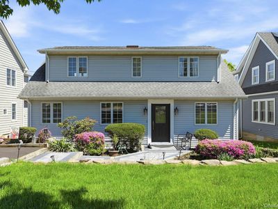 19 Hillside Avenue