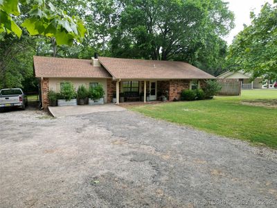 196 High Chaparal Dr