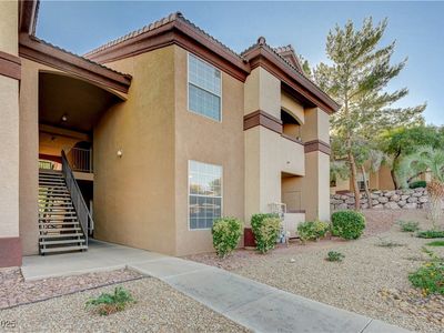 231 W Horizon Ridge Pkwy APT 2117