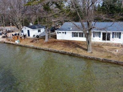 4432 E Cedar Lake Dr