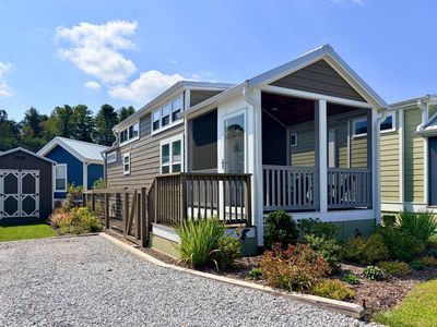 44 Stepping Stone Ln