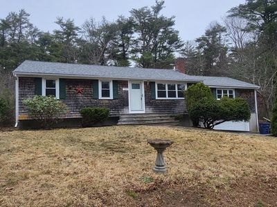 165 Hedges Pond Rd