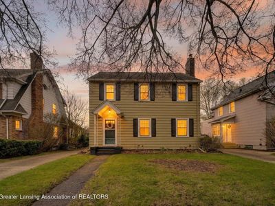528 Riley St