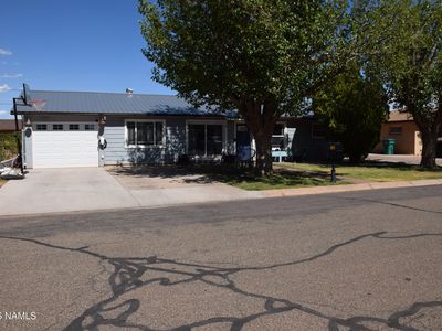 120 Navajo Dr