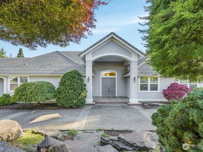 211 Alderwood Drive