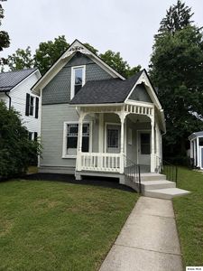 508 E Vine St