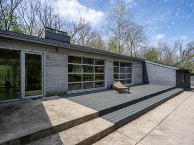 8425 Kugler Mill Rd